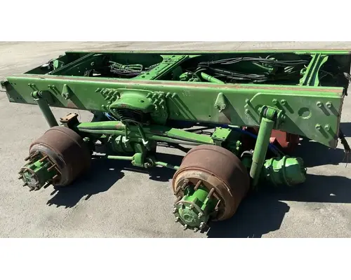 FREIGHTLINER Tuftrac Tandem Cutoffs