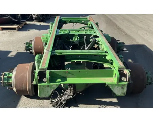 FREIGHTLINER Tuftrac Tandem Cutoffs