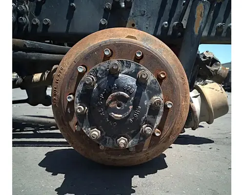 FREIGHTLINER Tuftrac Tandem Cutoffs