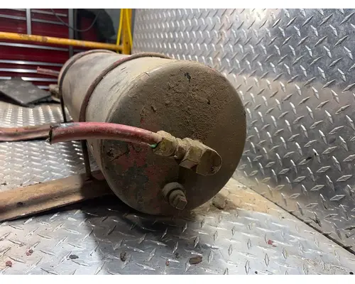 FREIGHTLINER USF-1E Air Tank