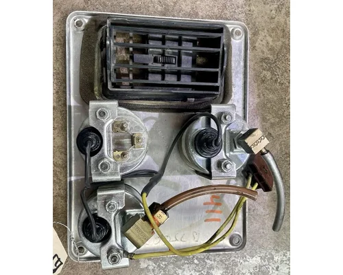 FREIGHTLINER USF-1E Dash Assembly