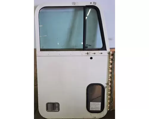 FREIGHTLINER USF-1E Door Assembly, Front