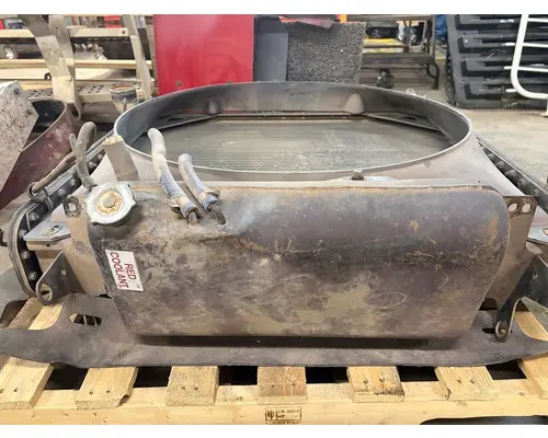 FREIGHTLINER USF-1E Radiator