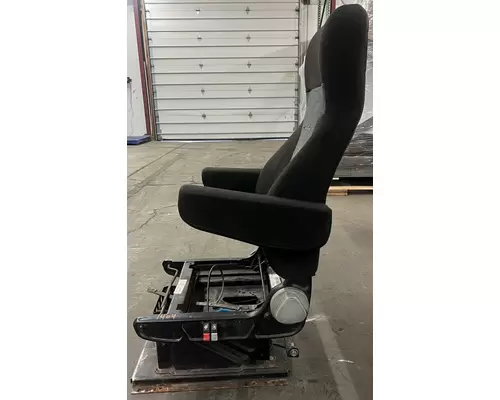 FREIGHTLINER USF-1E Seat, Front