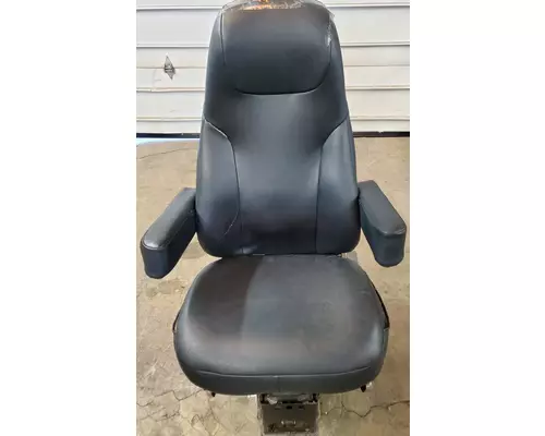 FREIGHTLINER USF-1E Seat, Front