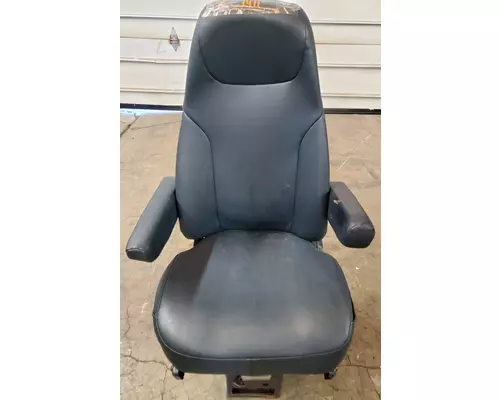 FREIGHTLINER USF-1E Seat, Front