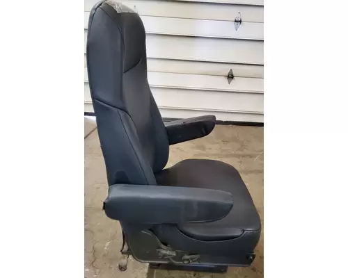 FREIGHTLINER USF-1E Seat, Front