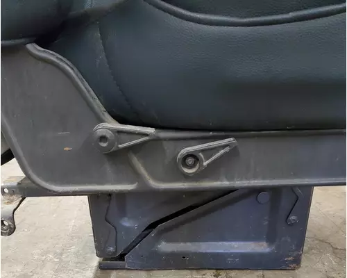 FREIGHTLINER USF-1E Seat, Front