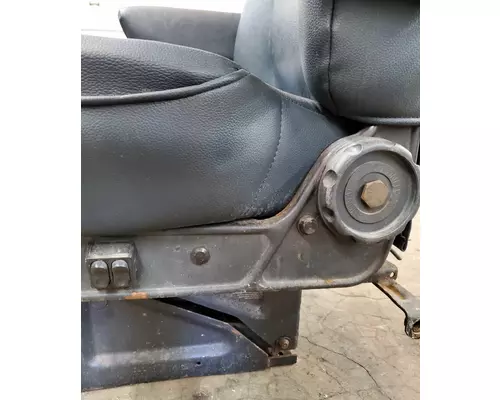 FREIGHTLINER USF-1E Seat, Front