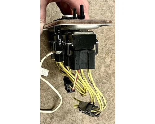 FREIGHTLINER USF-1E Switch, misc 