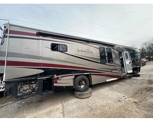 FREIGHTLINER XC Raised Rail Rear Engine Motor Home Chassis Complete Vehicle