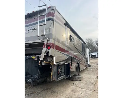 FREIGHTLINER XC Raised Rail Rear Engine Motor Home Chassis Transmission Assembly