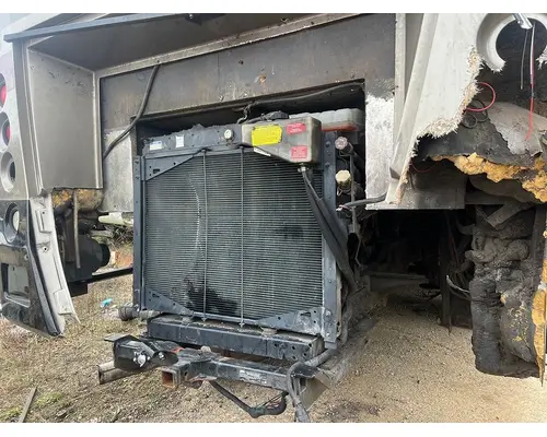 FREIGHTLINER XC Raised Rail Rear Engine Motor Home Chassis Transmission Oil Cooler