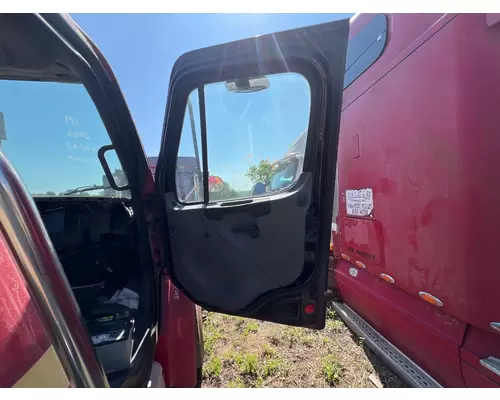 FREIGHTLINER Z18-48818-016 Door Assembly, Front