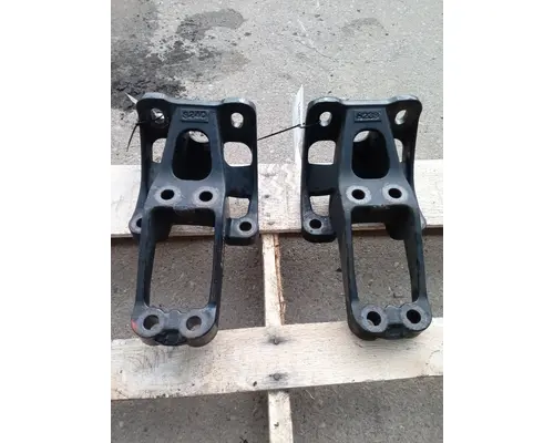 FREIGHTLINER cascadia 119 Cab Mounts