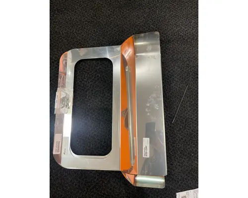 FREIGHTLINER cascadia Fender