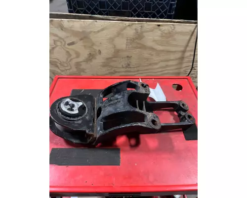FREIGHTLINER cascadia Mounts, Cab
