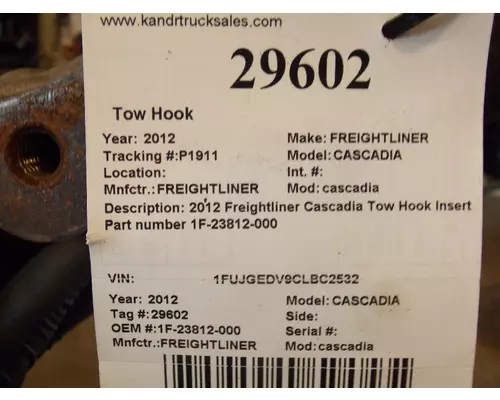 FREIGHTLINER cascadia Tow Hook 