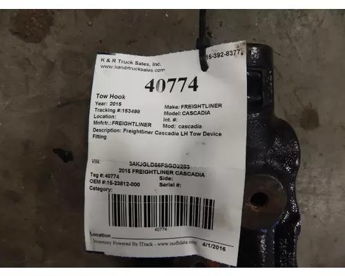 FREIGHTLINER cascadia Tow Hook