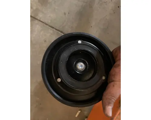 FREIGHTLINER  AC Compressor