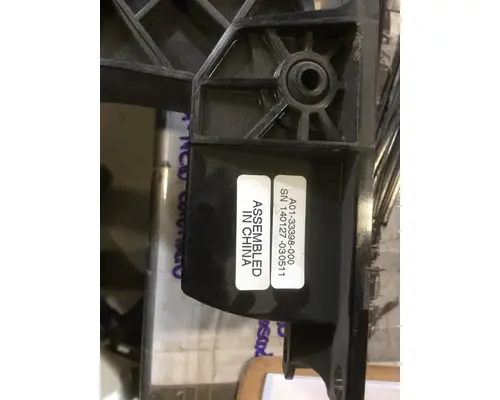 FREIGHTLINER  ACCELERATOR PARTS