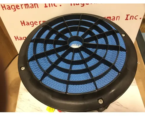 FREIGHTLINER  AIR CLEANER