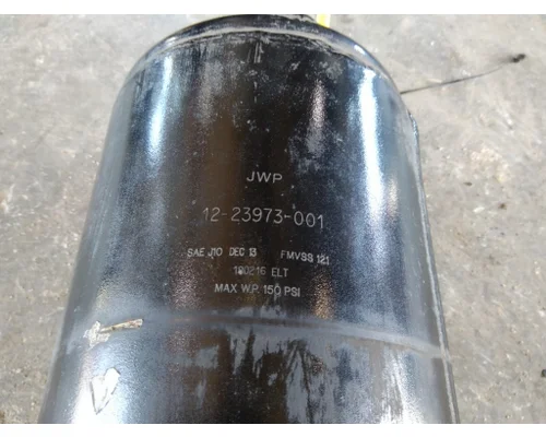 FREIGHTLINER  AIR TANK