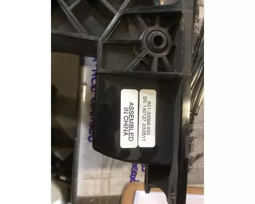 FREIGHTLINER  Accelerator Parts