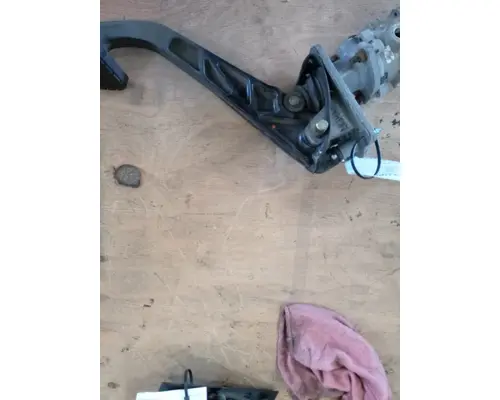 FREIGHTLINER  Accelerator Parts