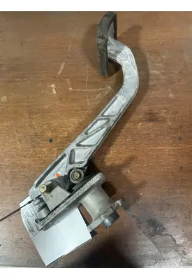 FREIGHTLINER  Accelerator Parts