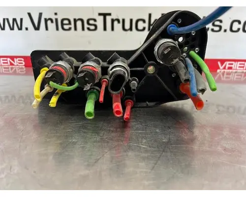 FREIGHTLINER  Air Brake Components