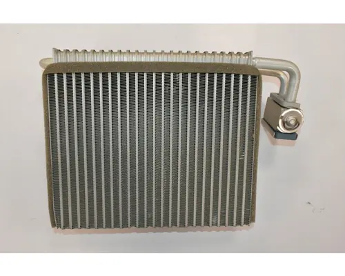 FREIGHTLINER  Air Conditioner Condenser