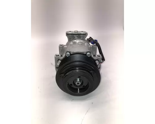 FREIGHTLINER  Air Conditioner Condenser
