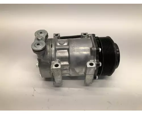 FREIGHTLINER  Air Conditioner Condenser