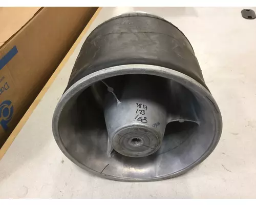 FREIGHTLINER  Air Spring