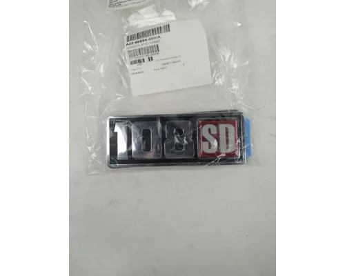 FREIGHTLINER  BODY PARTS