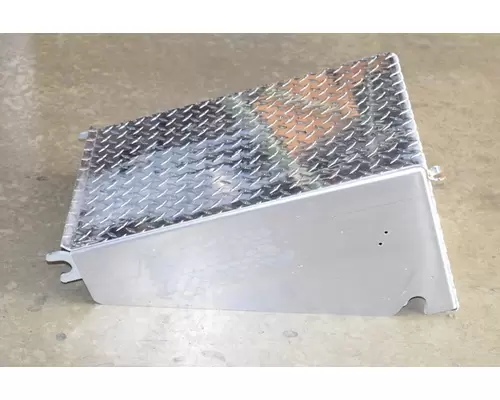 FREIGHTLINER  Battery Box