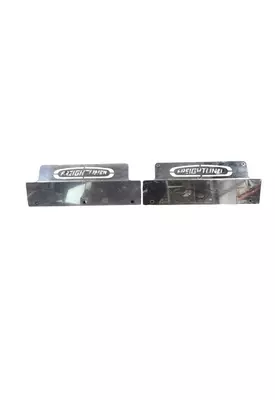 FREIGHTLINER  Body Parts, Misc.