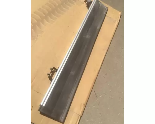 FREIGHTLINER  Body Parts, Misc.
