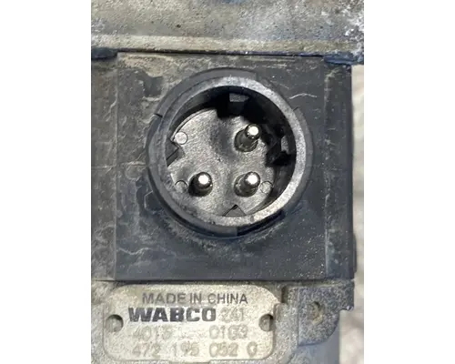 FREIGHTLINER  Brake Proportioning Valve