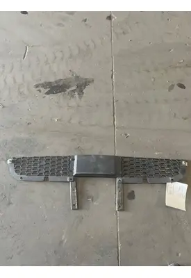 FREIGHTLINER  Bumper Filler Panel