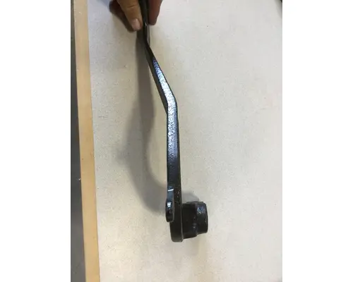 FREIGHTLINER  CLUTCH LEVER