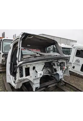 FREIGHTLINER  Cab
