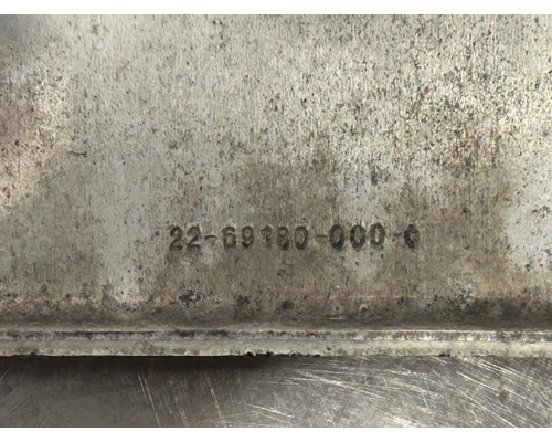 FREIGHTLINER  Catwalk  Deck Plate