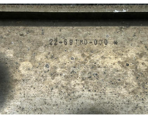 FREIGHTLINER  Catwalk  Deck Plate