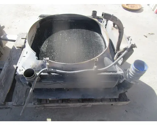 FREIGHTLINER  Charge Air Cooler (ATAAC)