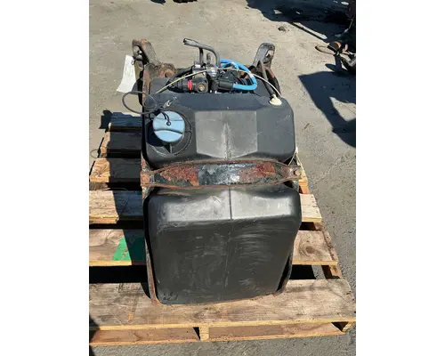 FREIGHTLINER  DEF Tank