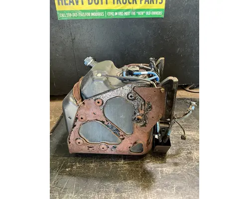 FREIGHTLINER  DEF Tank