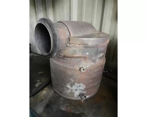 FREIGHTLINER  DPF (Diesel Particulate Filter)