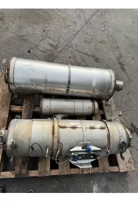 FREIGHTLINER  DPF (Diesel Particulate Filter)